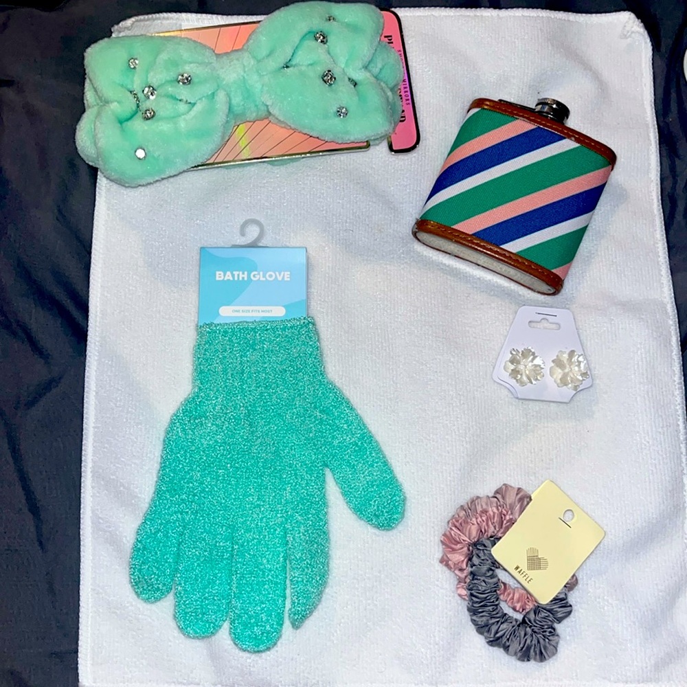 Grinch Bundle